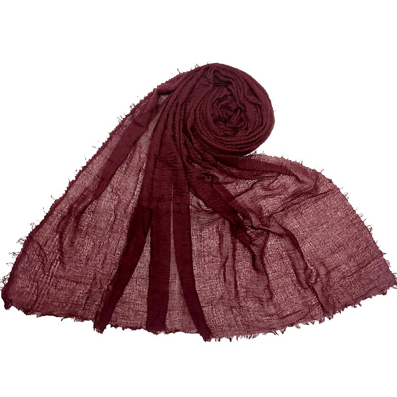 Hijab online Plain stole in crinkled cotton fabric at shiddat